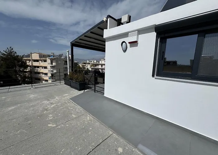 Rooftop With 360 View