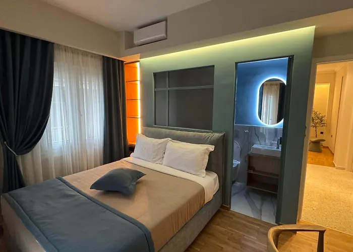 Acropolis Luxury Home By Cleo
